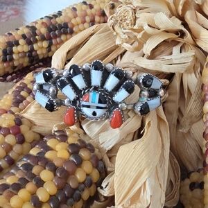 Amazing Vintage Native American Zuni Gemstone Inlaid Bracelet 🖤🤍❤️🎁